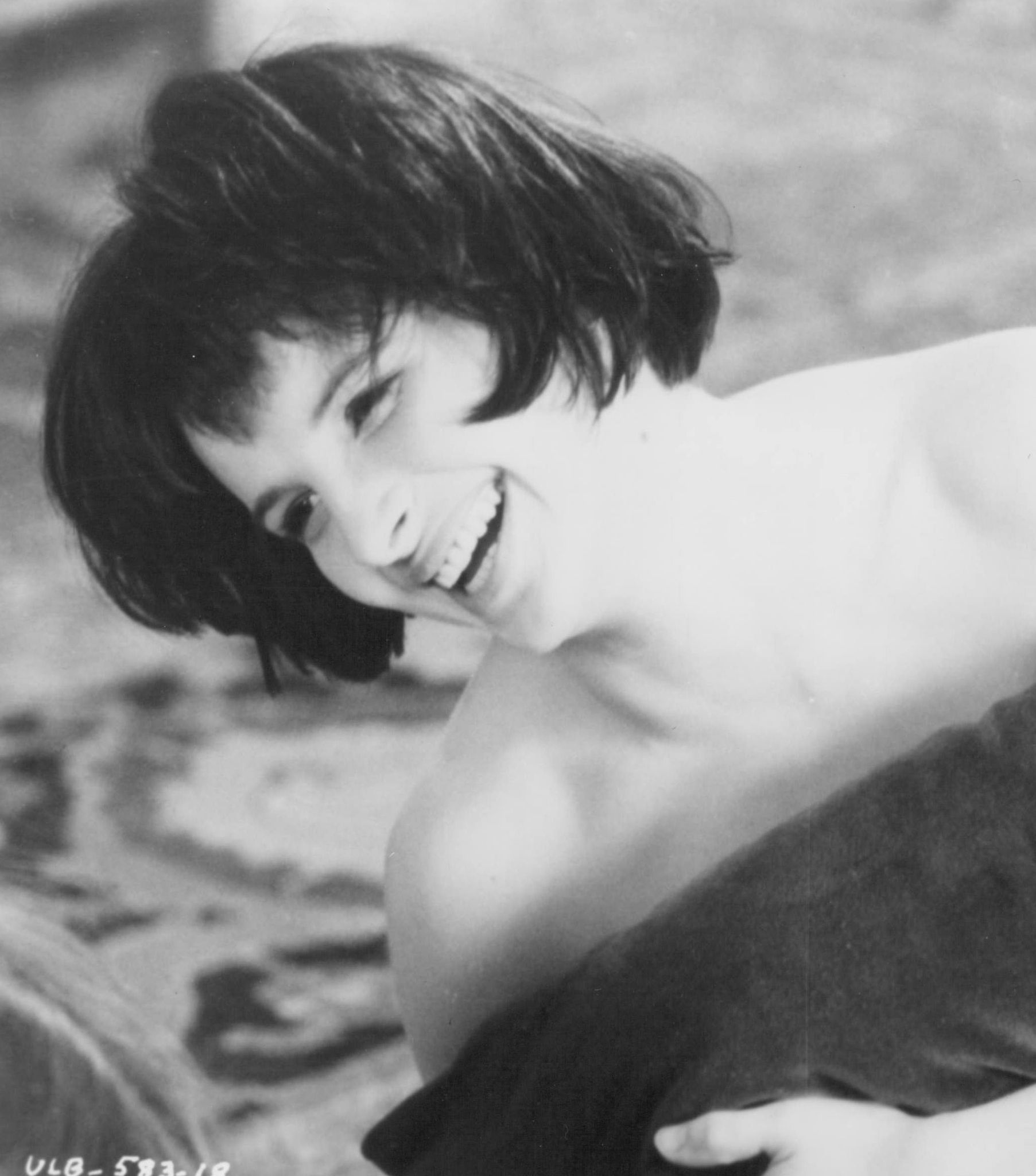 1805x2048 The Unbearable Lightness of Being (1988)