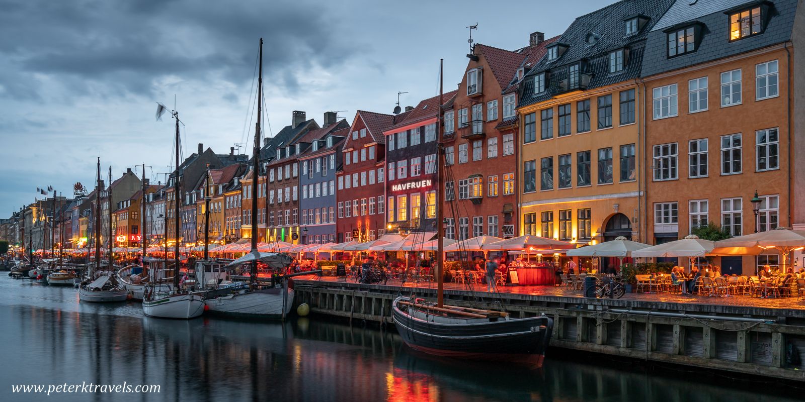 1600x800 Rainy Nyhavn