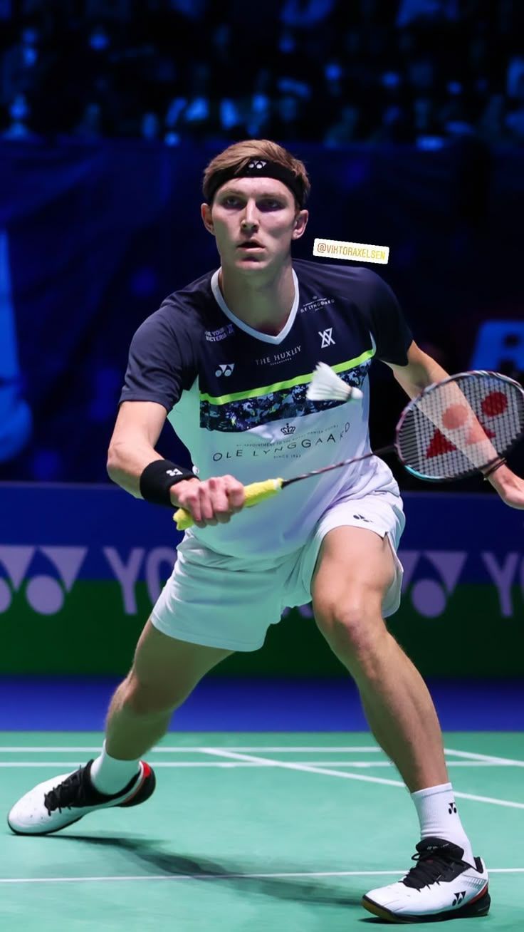 736x1308 Viktor Axelsen ✨