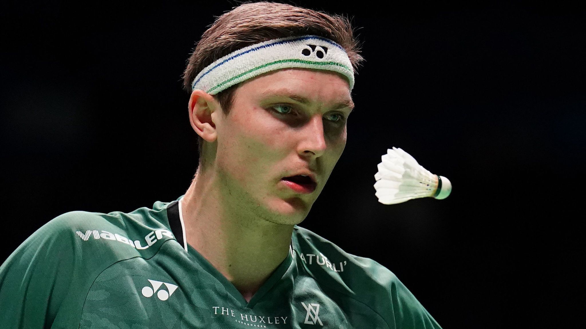 2048x1152 All England Open: Viktor Axelsen among defending champions to exit on day three