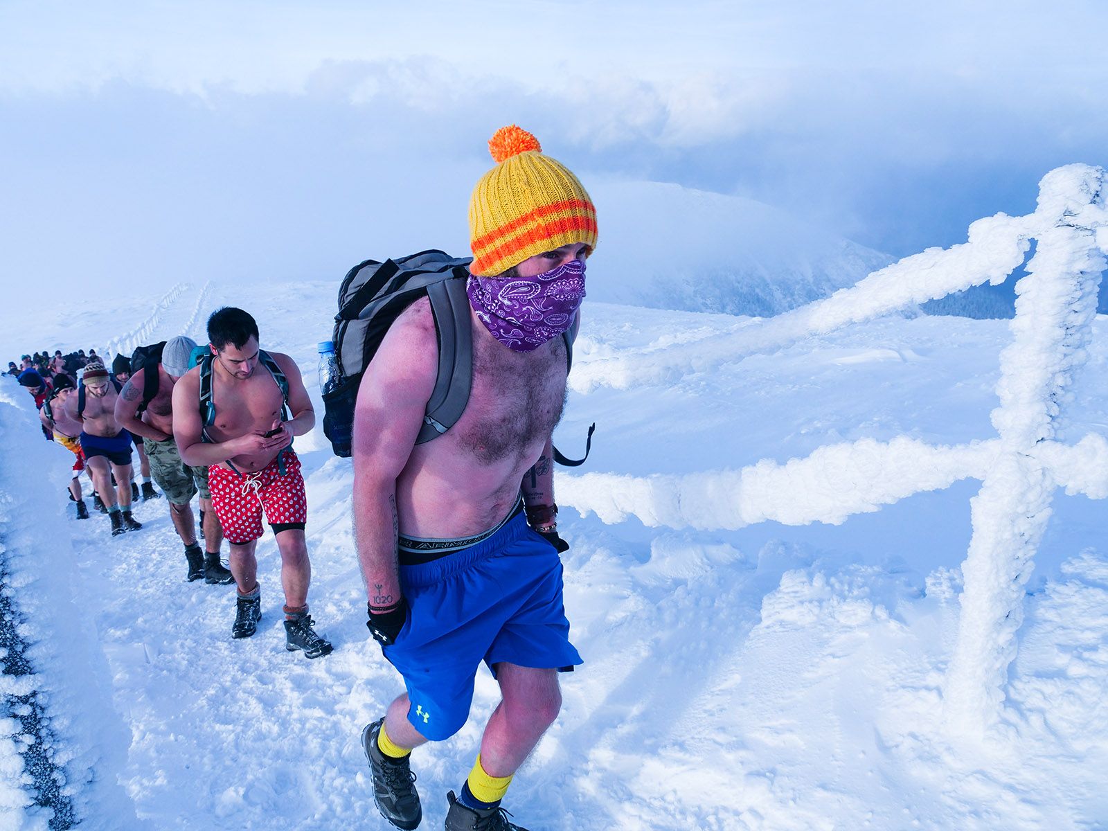 1600x1200 Unleash Your Inner Iceman: Master the Art of Wim Hof Breathing