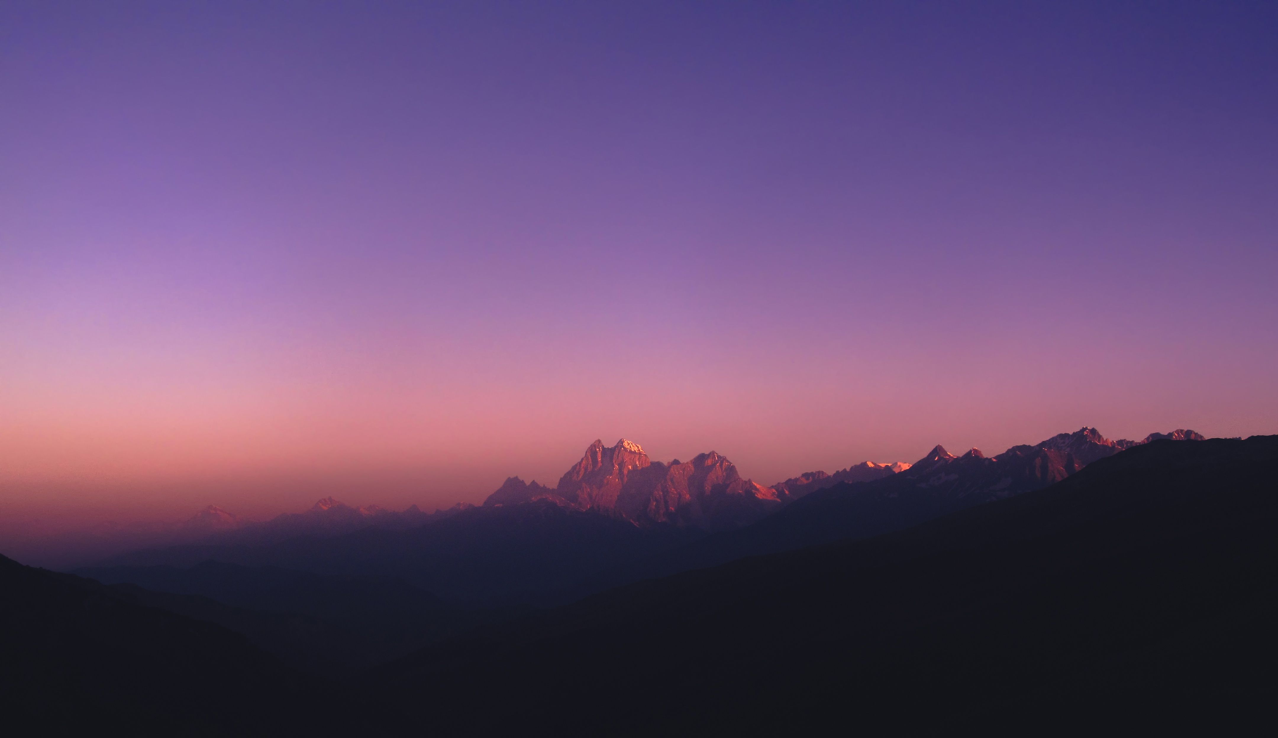 4320x2497 Free the sky, mountains 4K wallpaper for desktop and phone
