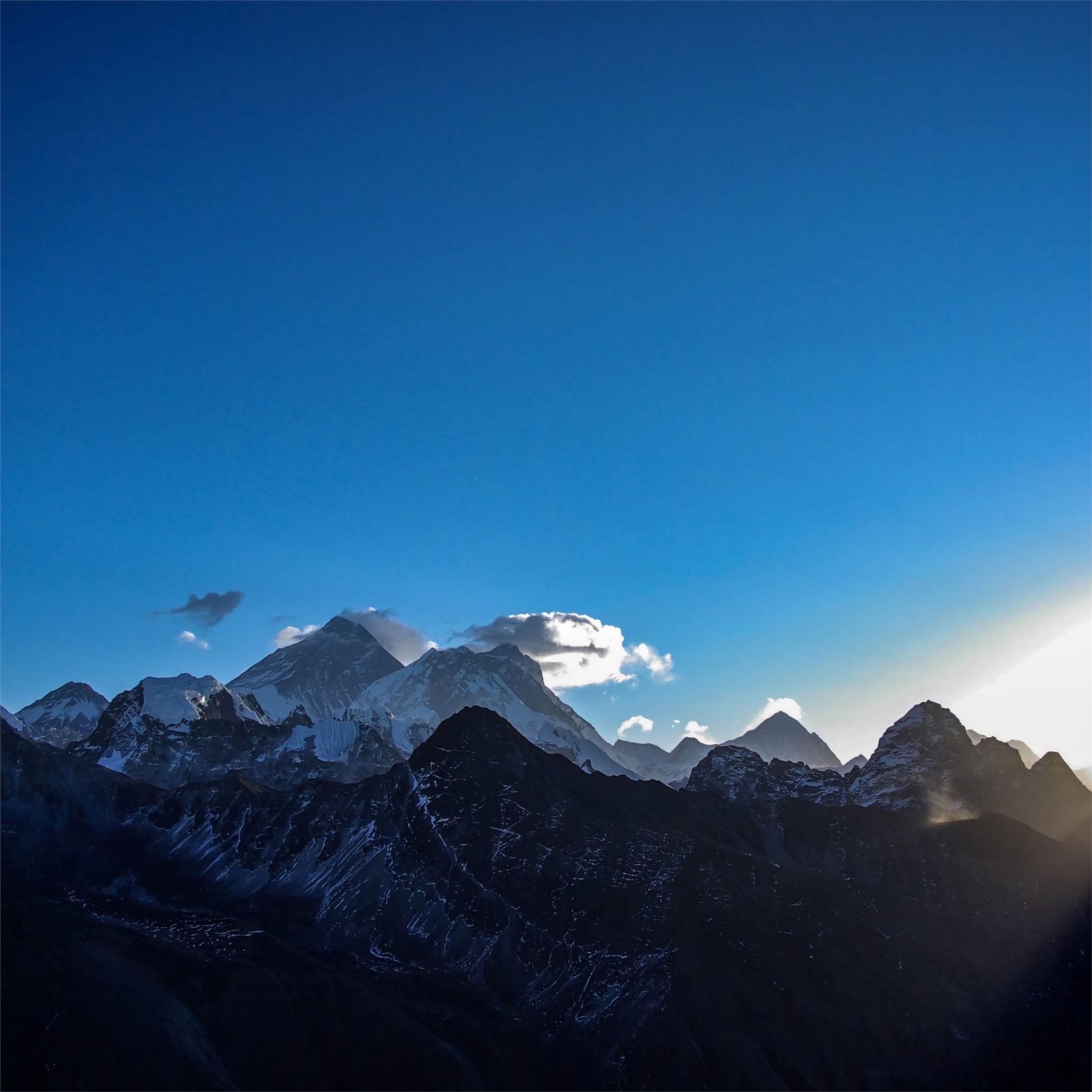 2048x2048 Best Mountains iPad Air HD Wallpaper