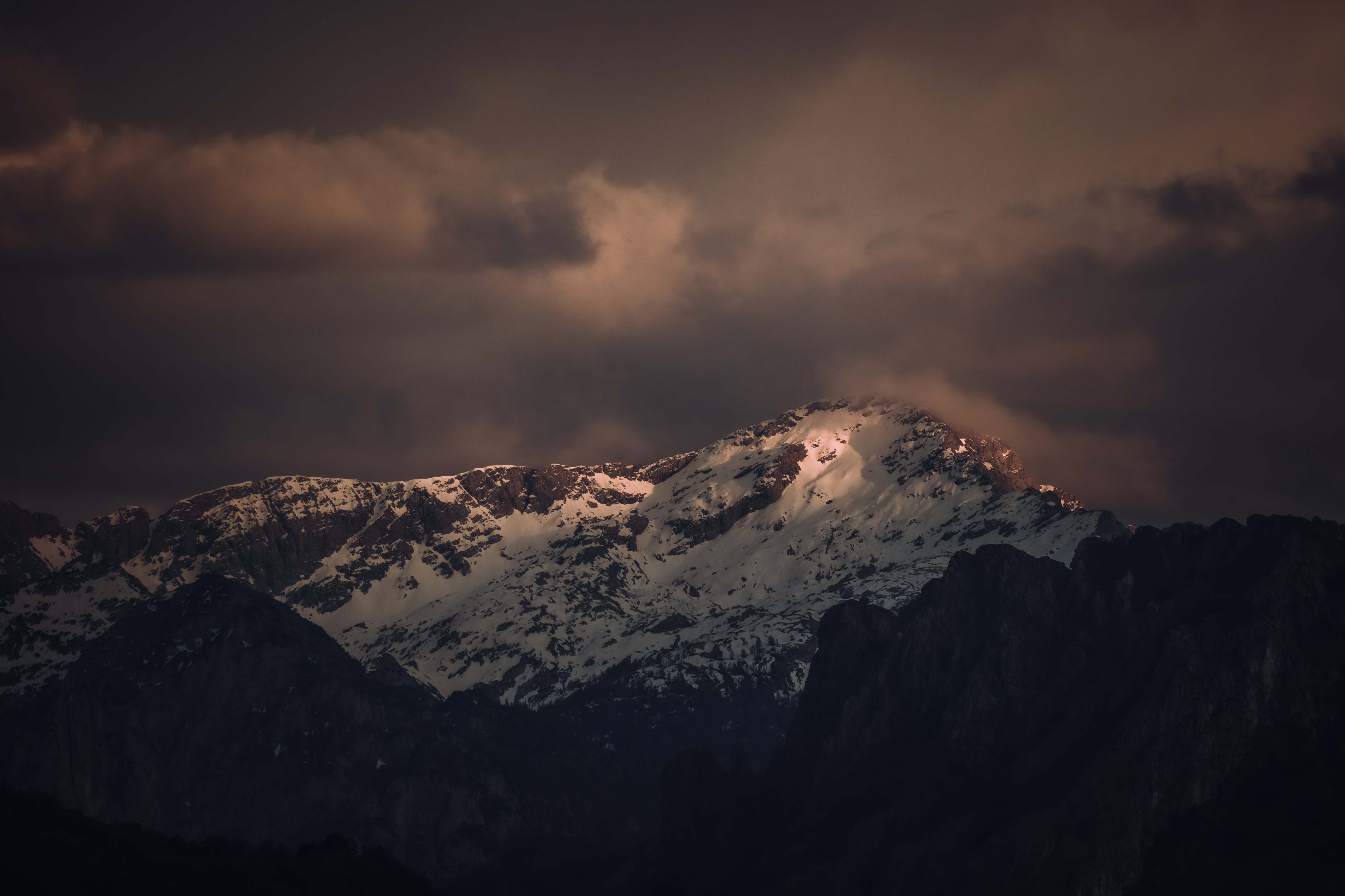 6240x4160 Snow Covered Rocky Mountain at Dusk · Free