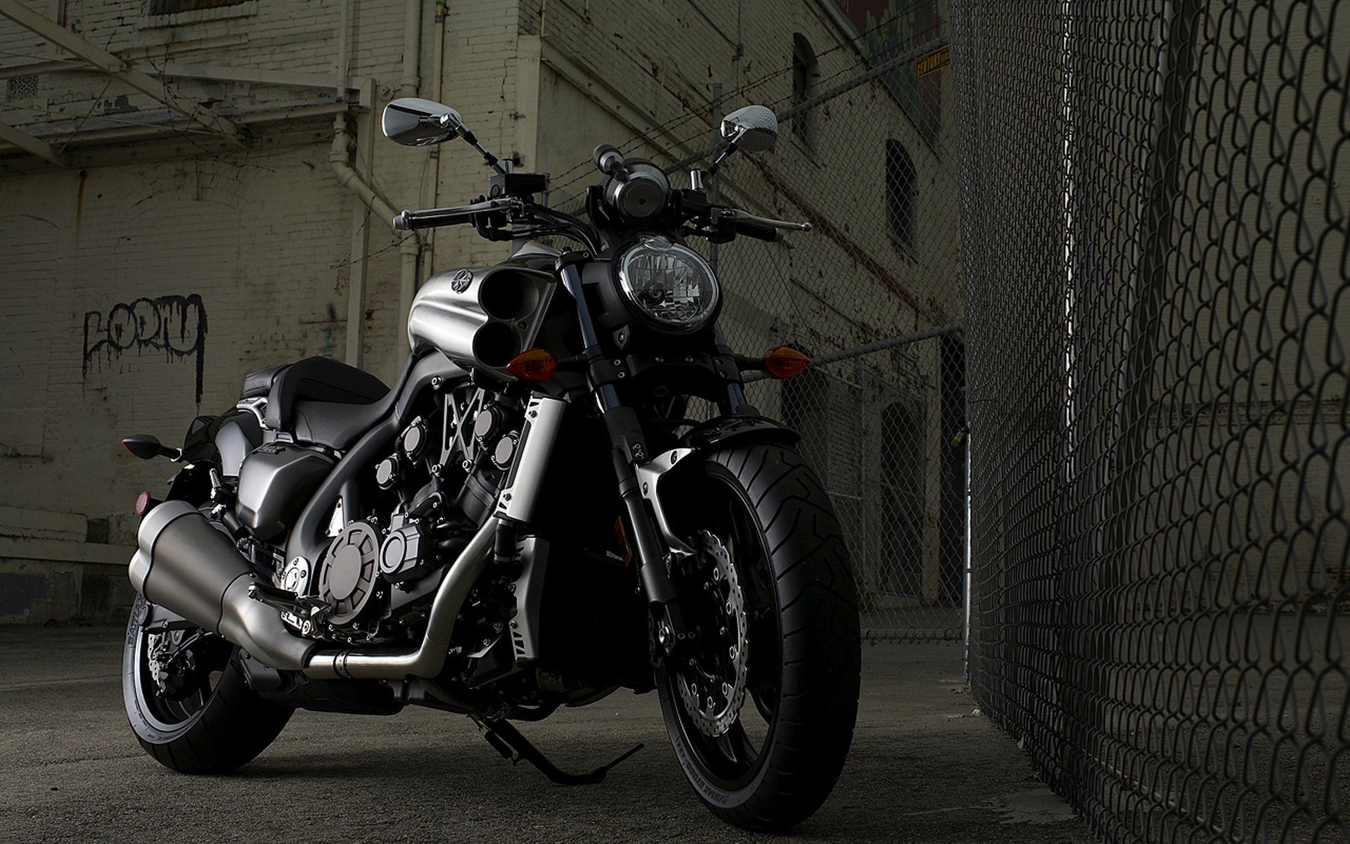 1920x1200 Yamaha V‑Max