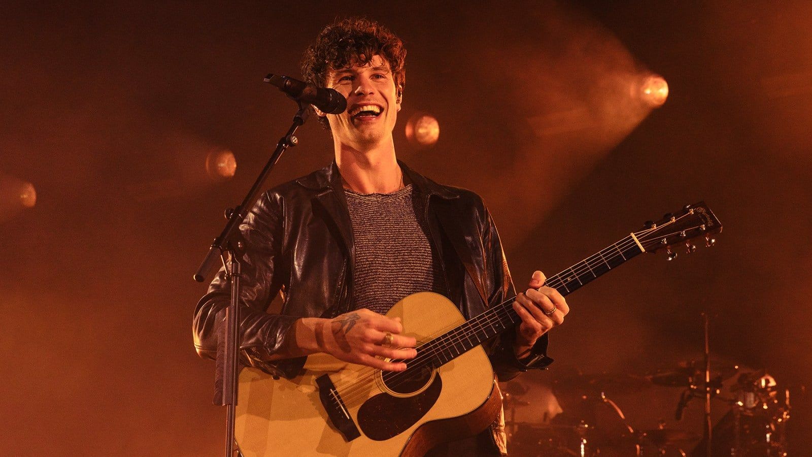 1600x900 Shawn Mendes Stone Australia