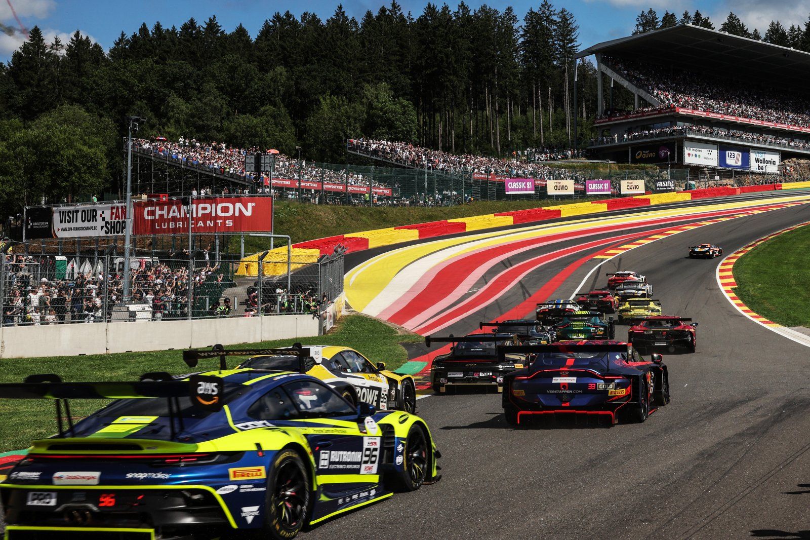 1600x1066 GT WORLD CHALLENGE GLOBAL: Porsche Steals The Advantage As Three Way Title Fight Intensifies. GT World Challenge America Powered