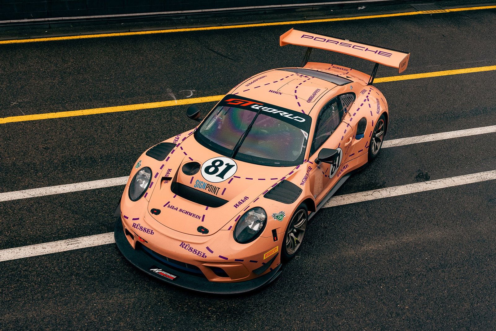 1600x1067 Pink Pig Inspired Porsche Joins GT World Challenge Australia Grid In Sydney