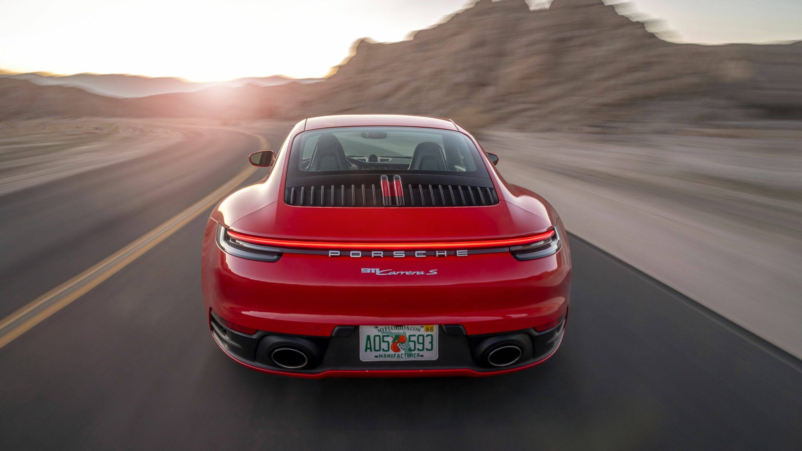 2560x1440 Porsche 911 Carrera S Wallpaper