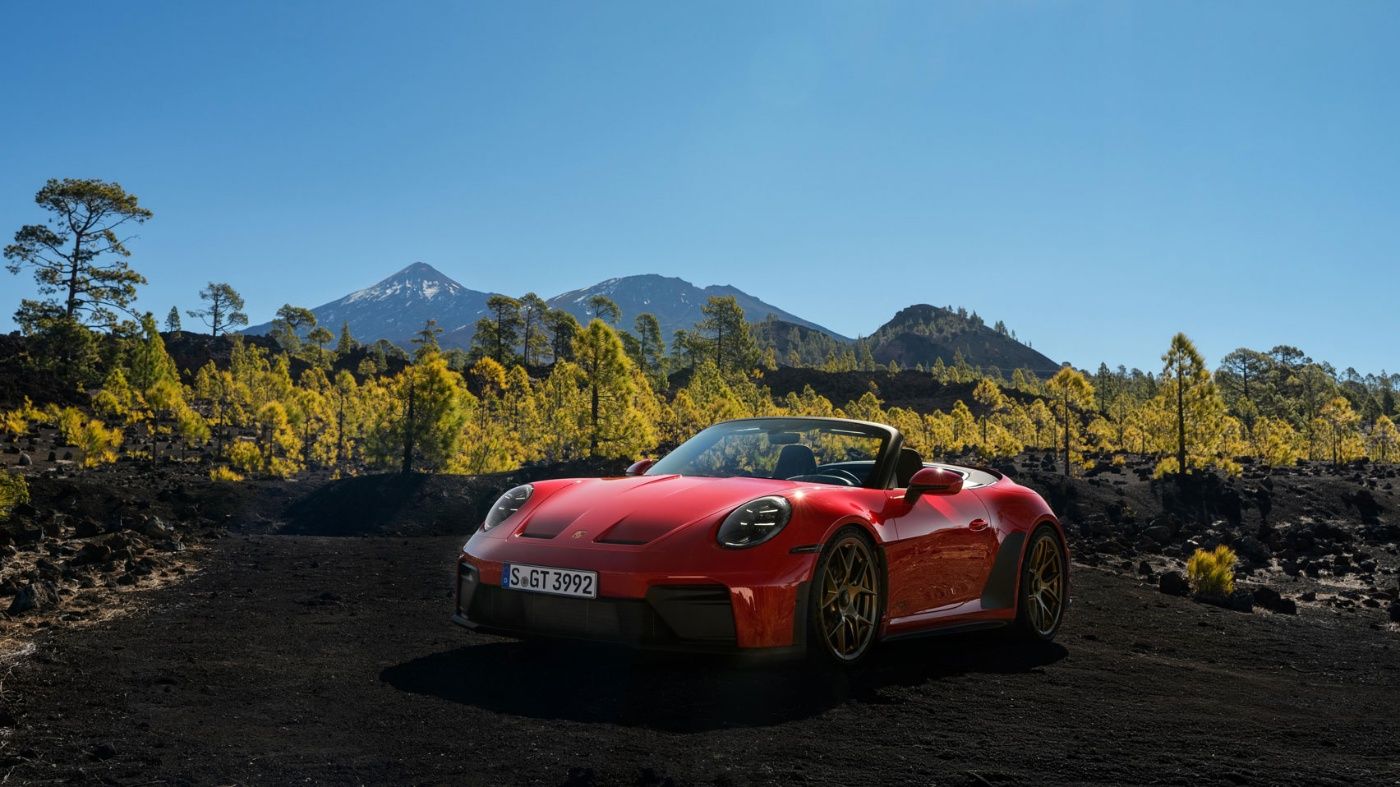 1400x787 Porsche 911 GT3 S C: The First GT3 Cabriolet Blends Lightweight Design With High Revving Performance