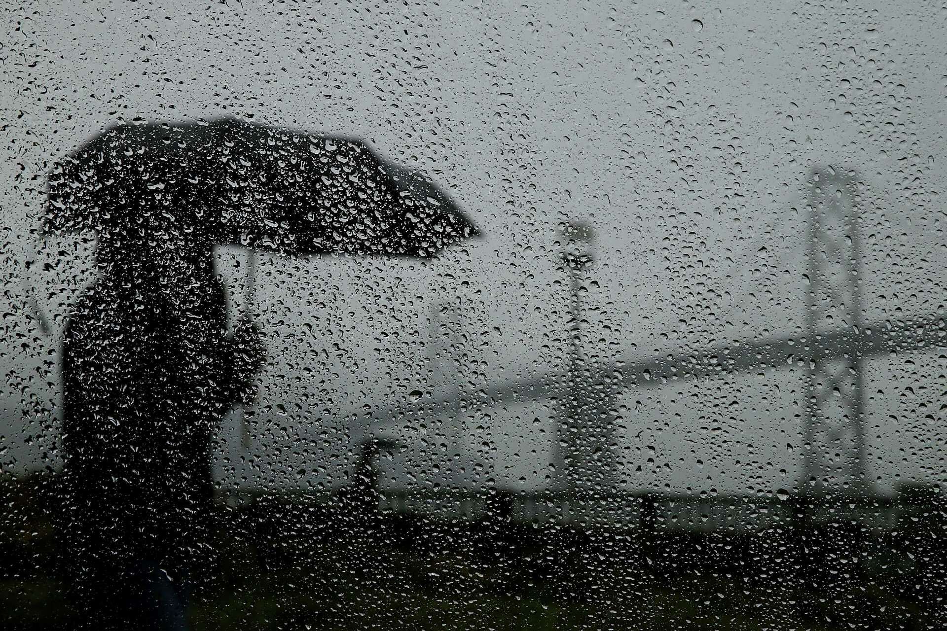 1920x1280 Several days of rain to follow sunny Thanksgiving