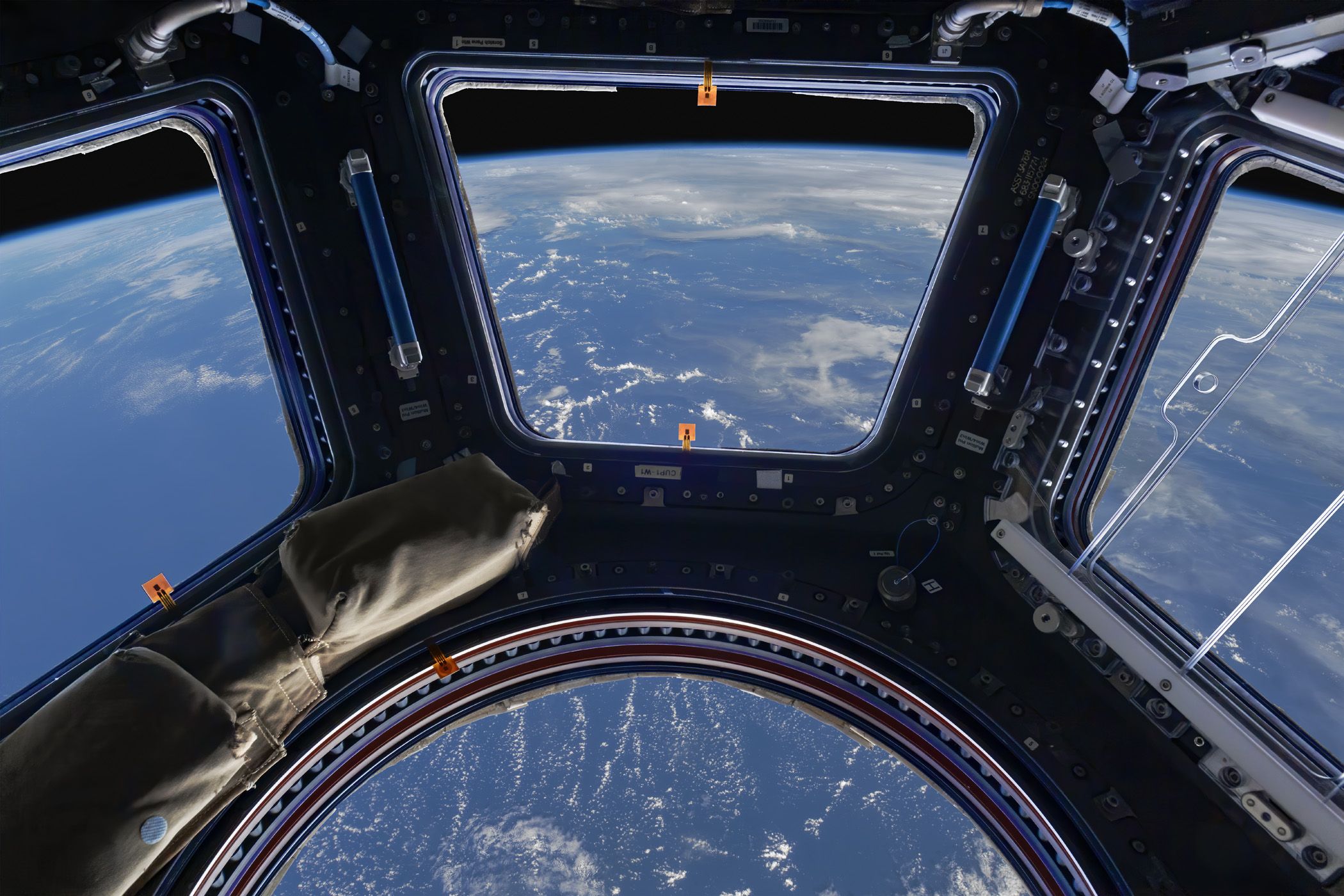2100x1400 Photography and the International Space Station Archeological Project