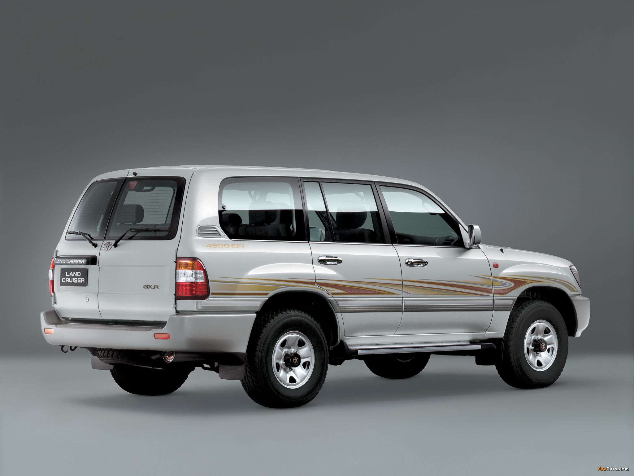 2048x1536 Series Land Cruiser Wallpaper