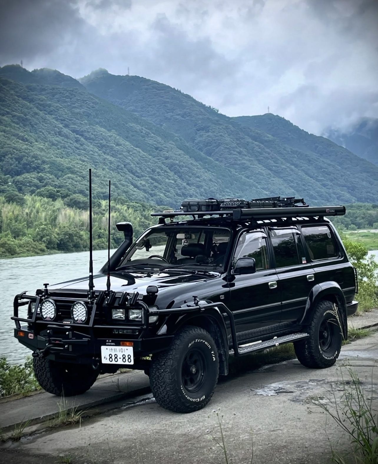 1284x1574 Toyota Land Cruiser 100
