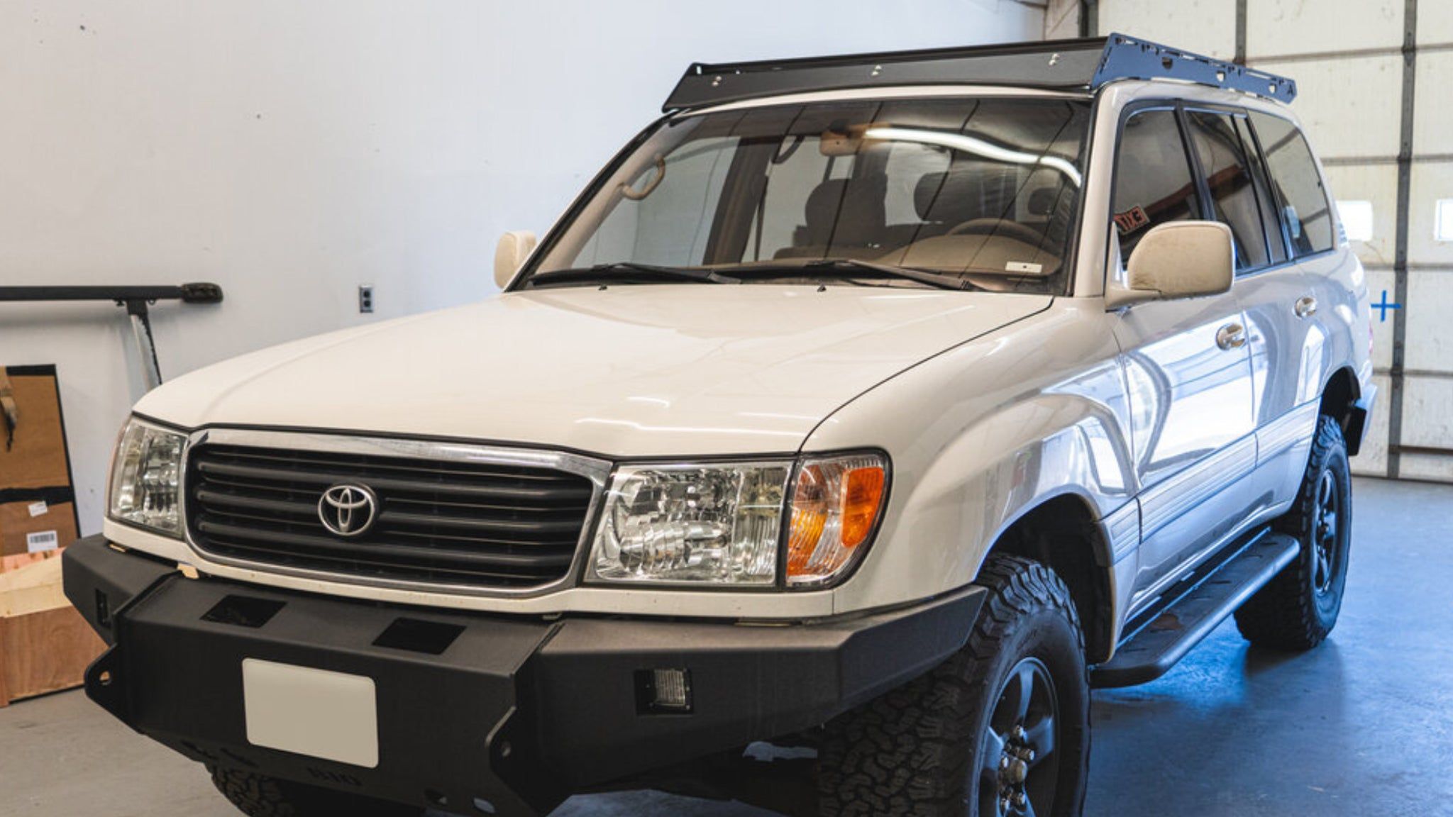 2048x1152 The Oxford (1998 2007 Toyota LC100 / LexusLX470 Roof Rack) Full Height (No Light Bar)