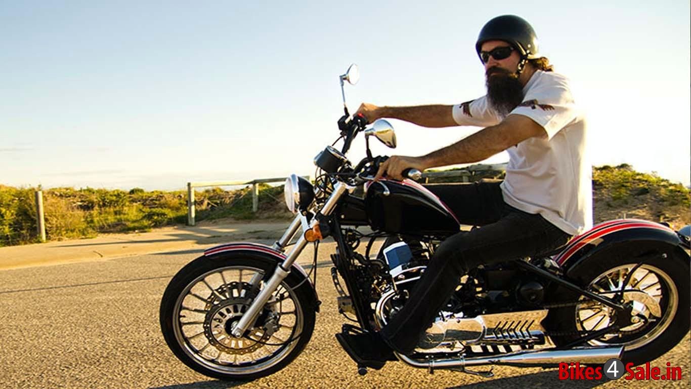 1366x768 Regal Raptor Bobber 350 Motorcycle Picture Gallery