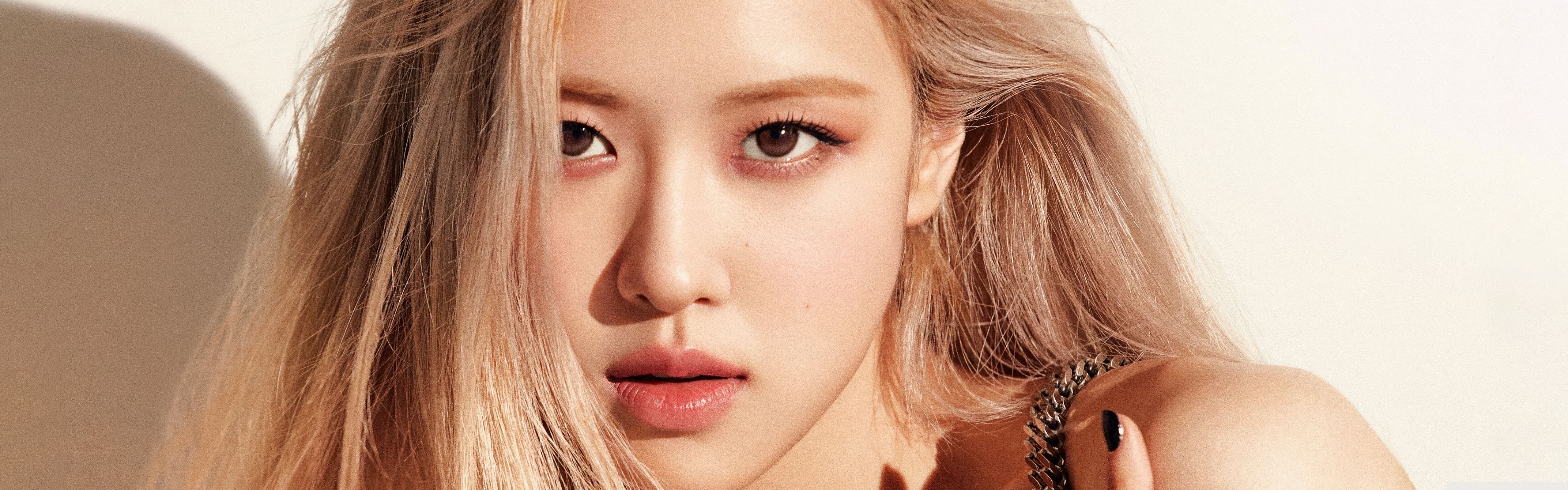 5120x1600 Rose Blackpink Singer Portrait 4K UHD Wallpaper for UltraHD Desktop and TV : Widescreen and UltraWide Display : Dual Monitor : Smartphone and Tablet Devices
