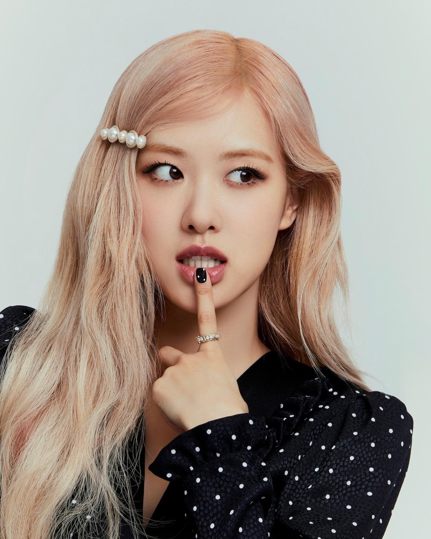 1440x1800 Rose Blackpink 2022 Wallpaper
