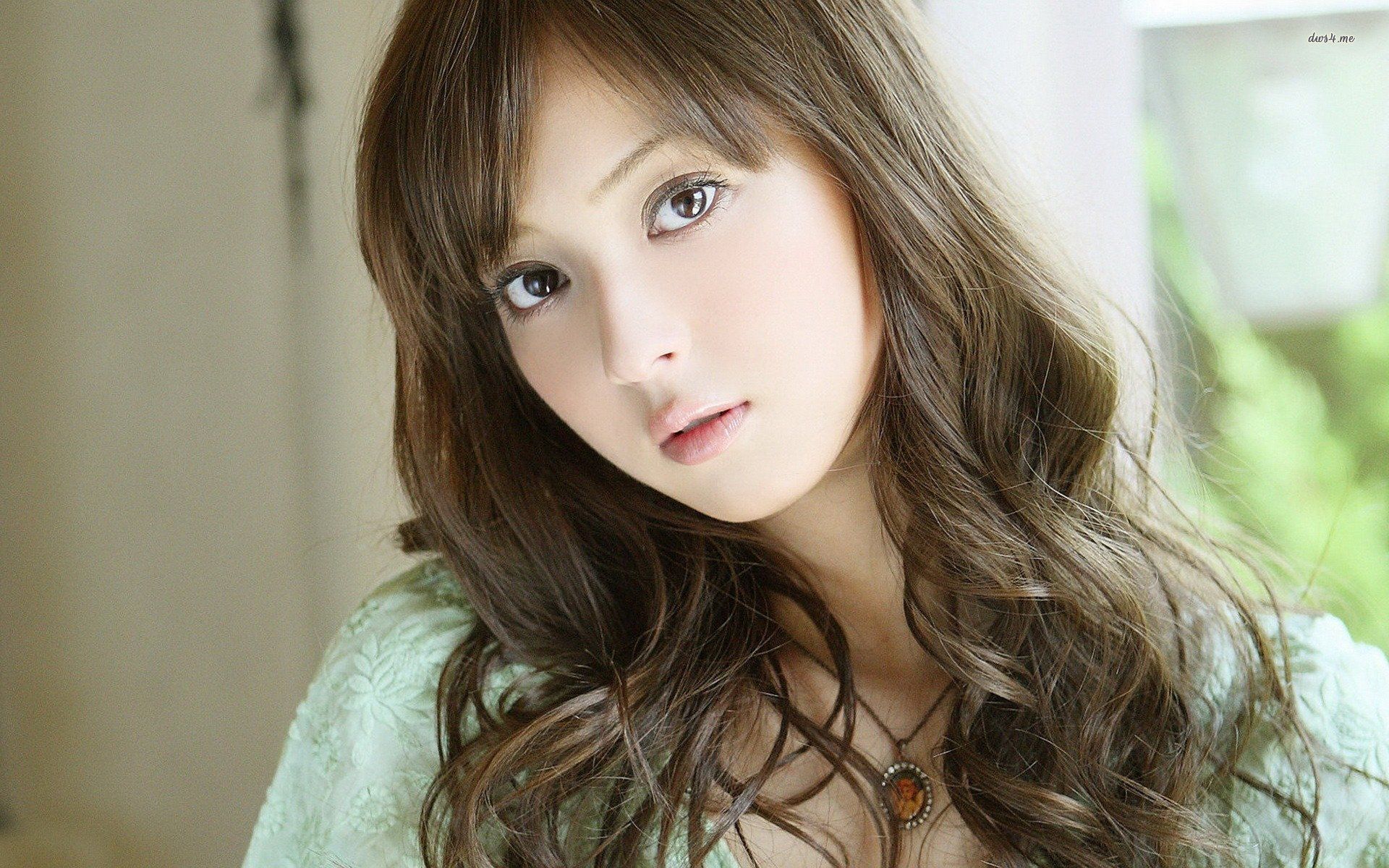 1920x1200 Nozomi Sasaki Stunning HD Celebrity Wallpaperx1200