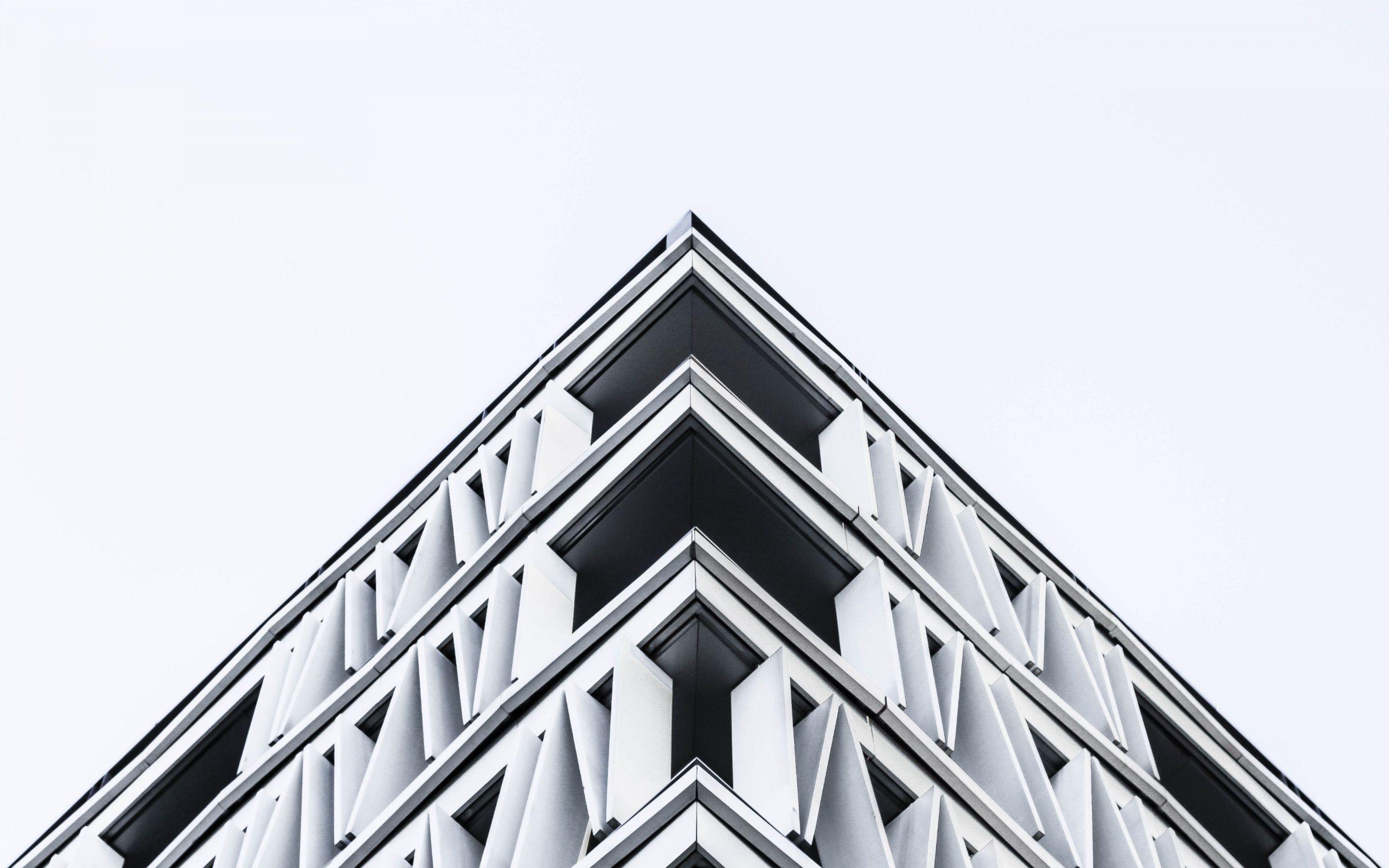 2880x1800 Download wallpaper: Black and white architecture from Madrid, Spain 2880x1800