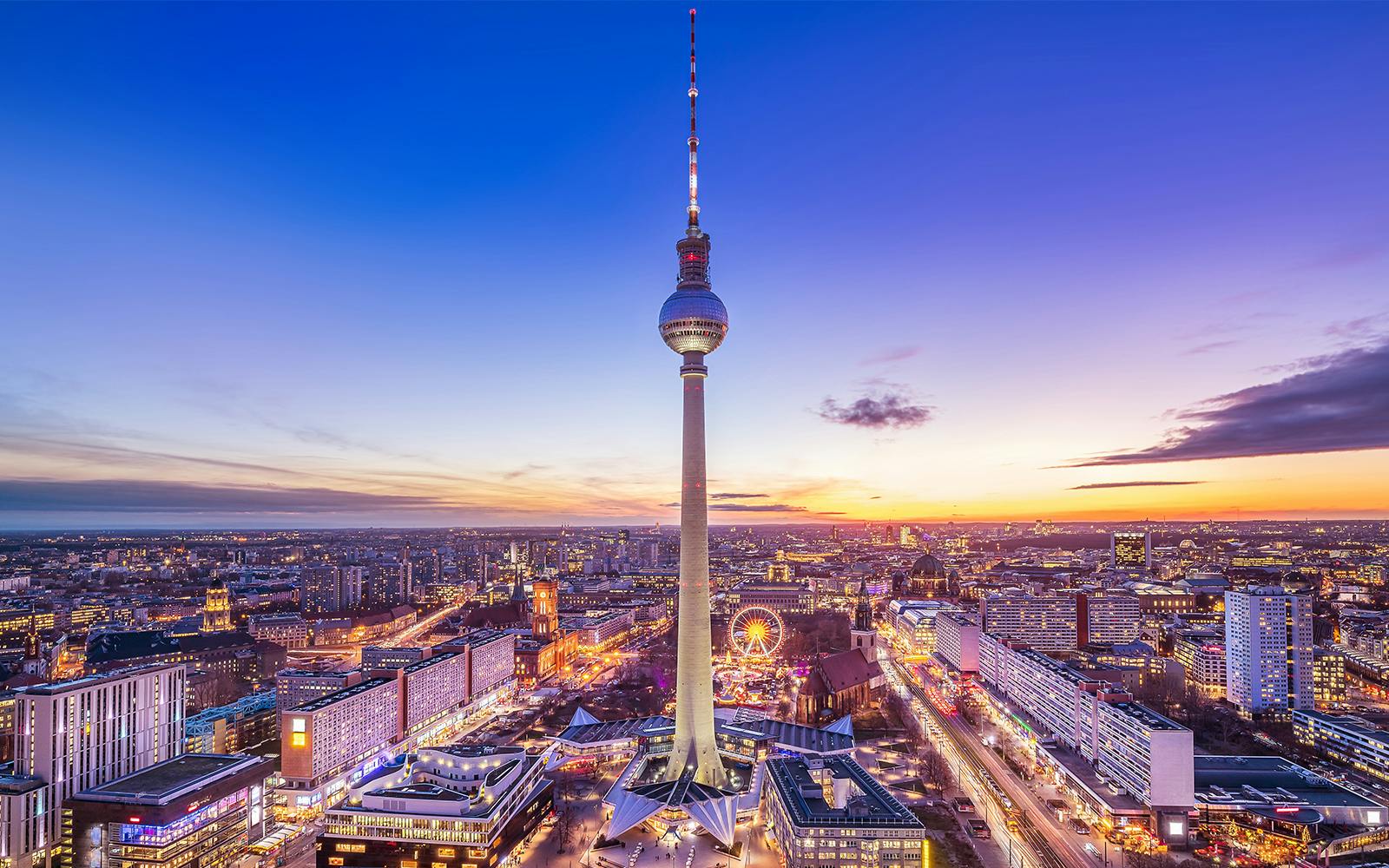 1600x1000 Berlin TV Tower. Fun Facts You Should Know