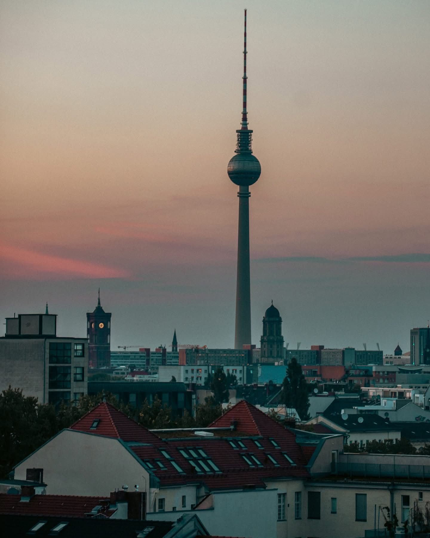 1440x1800 Berliner Fernsehturm Tickets [2026], Prices, Reviews & Opening Hours