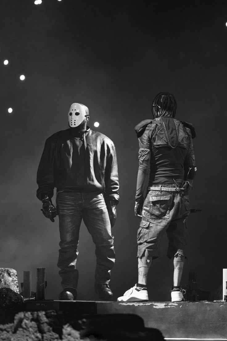 736x1104 Kanye x Trav