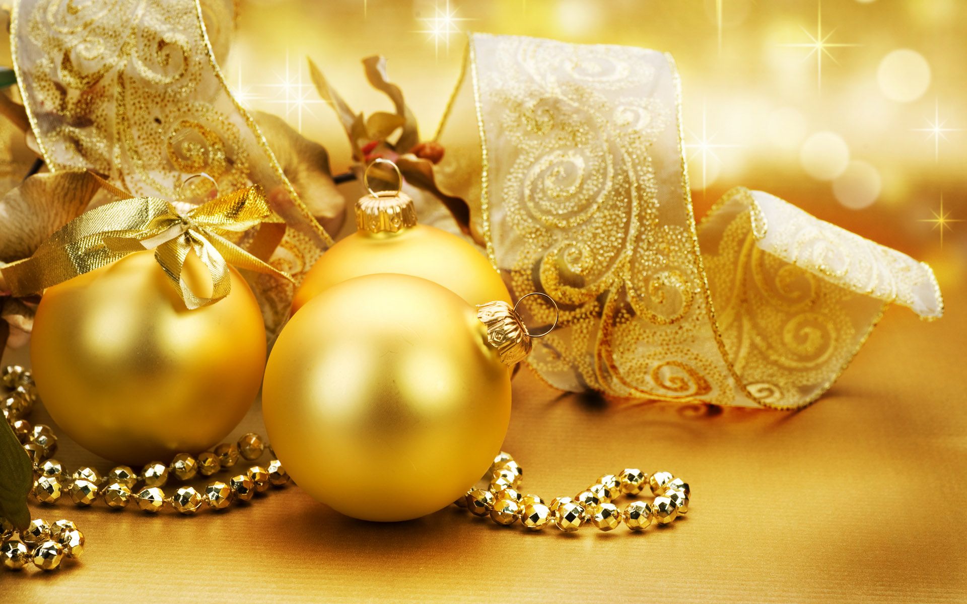 1920x1200 Christmas Ornaments Phone Wallpaper: Free 4K & HD Downloads