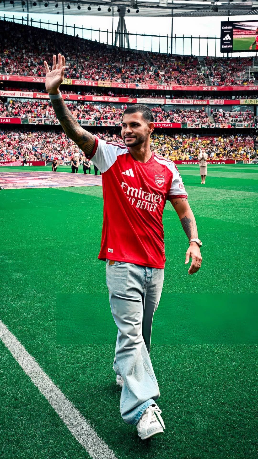 1080x1920 Football Wallpaper on X: └