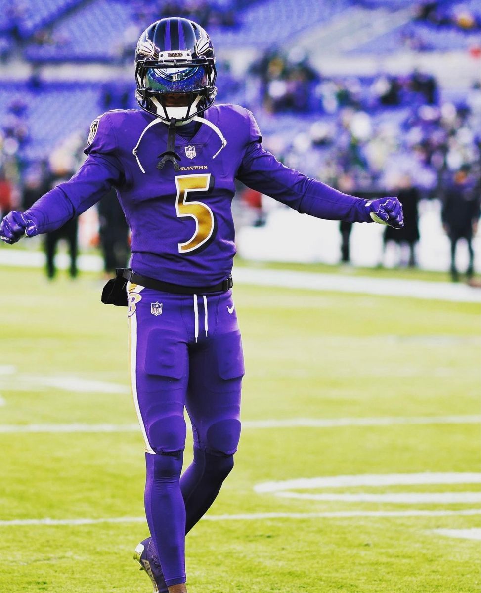 973x1200 marquise brown