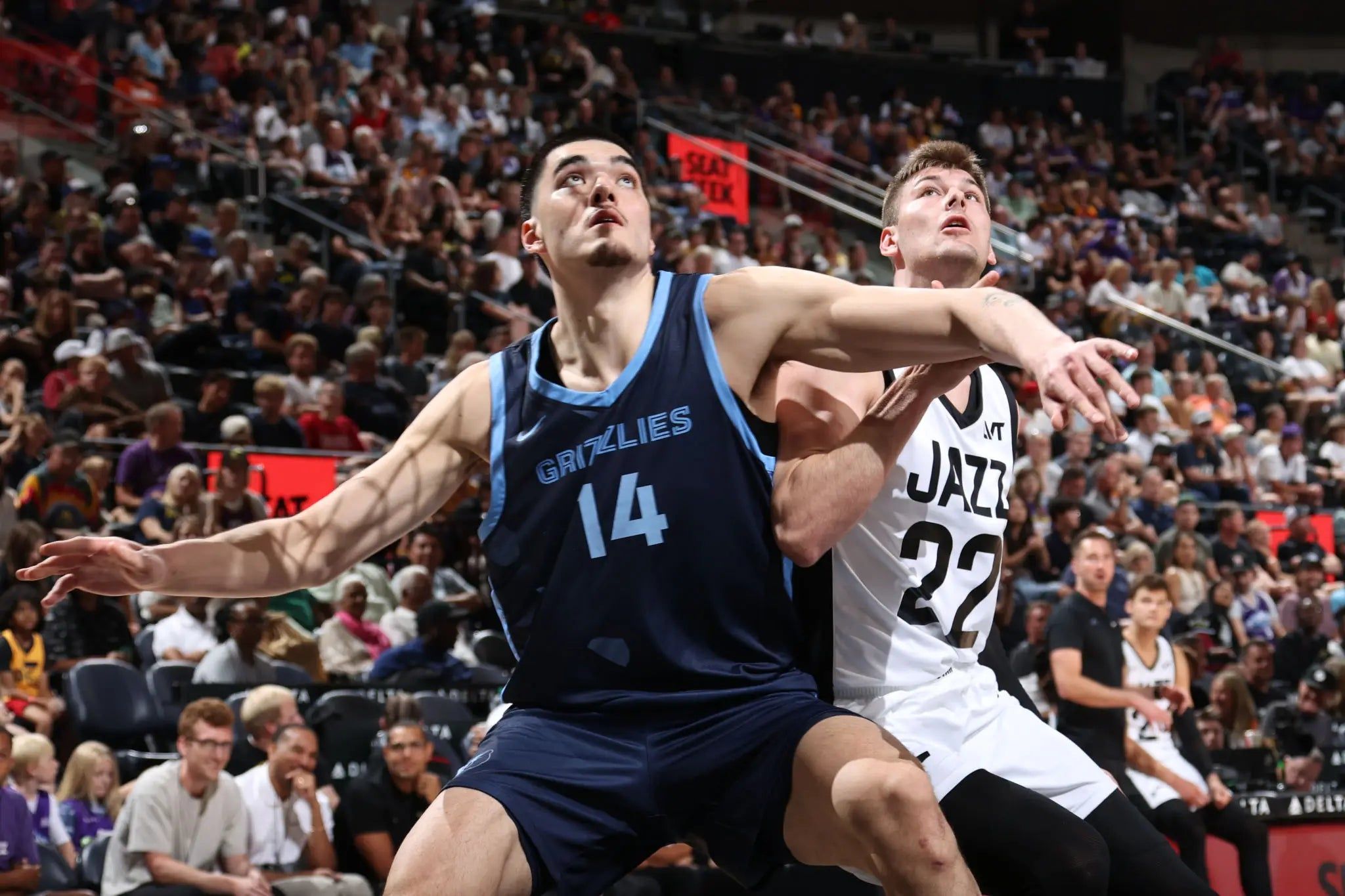 2048x1365 Zach Edey Was An Absolute Force In His Impressive Summer League Debut