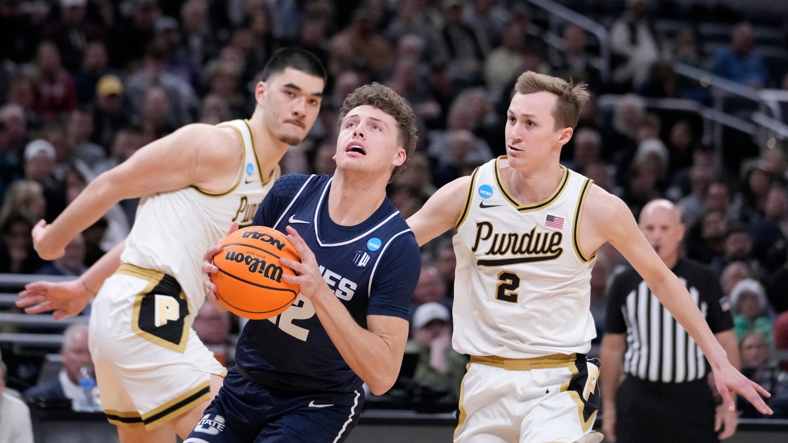 2560x1440 Zach Edey and No. 1 seed Purdue roll into Sweet 16 with runaway win against Utah State