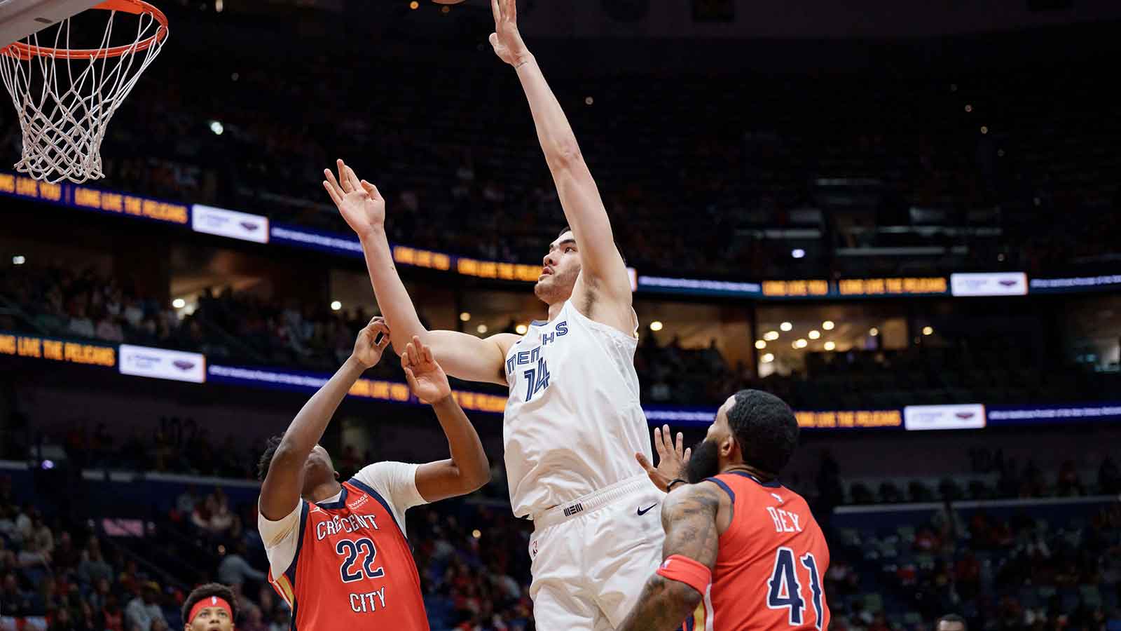 1600x900 Grizzlies news: Zach Edey hits accomplishment Victor Wembanyama couldn't match