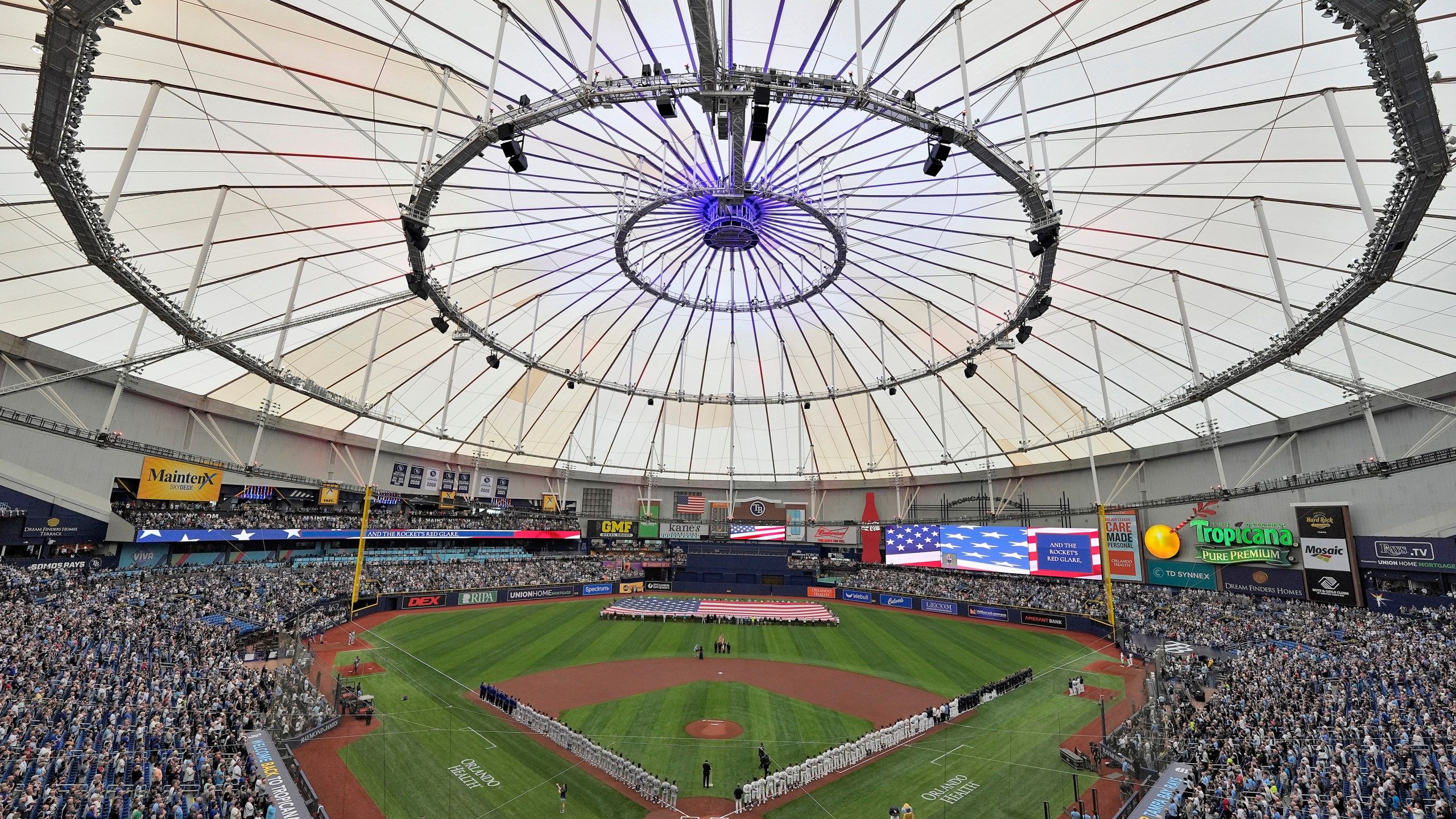 2560x1440 Rays are victorious in return to Tropicana Field after Hurricane Milton tore off the roof in 2024