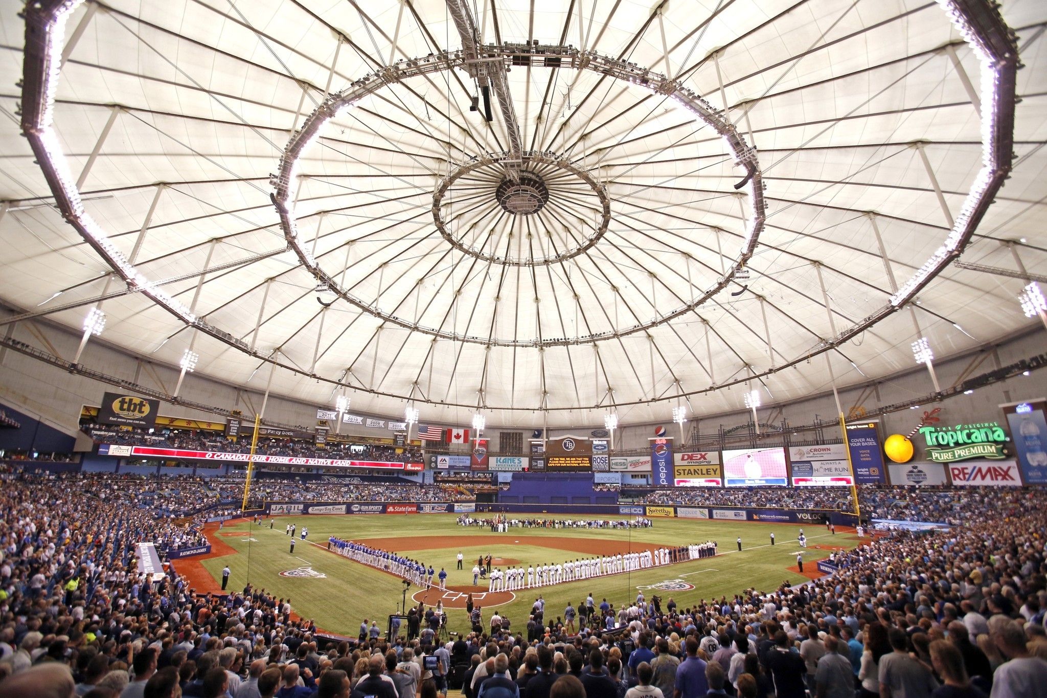 2048x1365 Tampa Bay Rays trimming capacity at Tropicana Field by more than 000