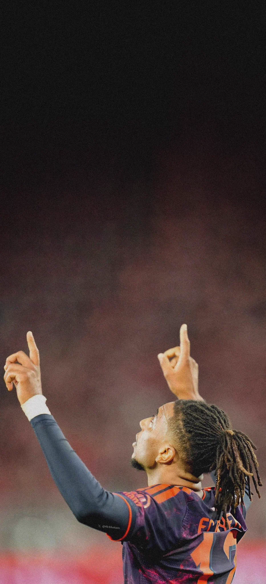 933x2047 Football Wallpaper on X: └
