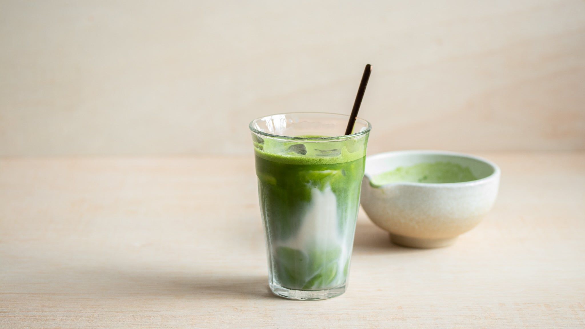 2048x1152 Healthy, Sugar Free Matcha Latte