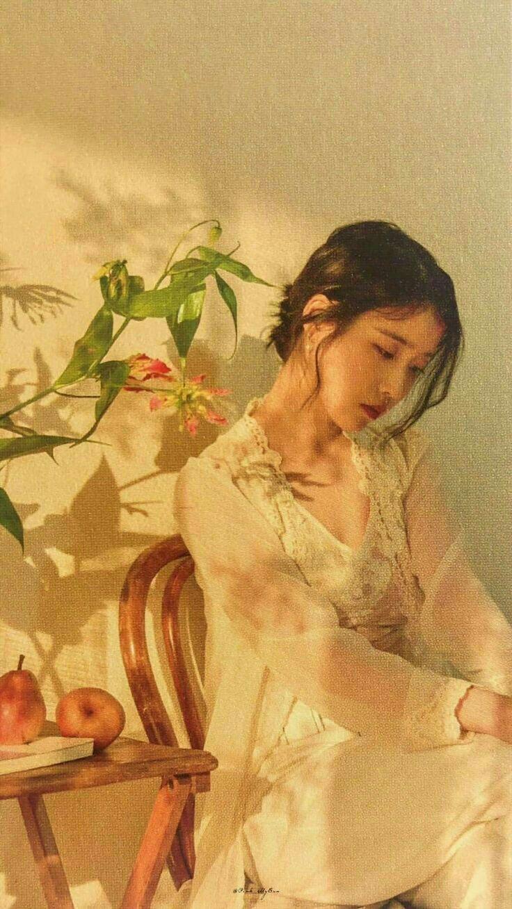 736x1308 Kpop Wallpaper