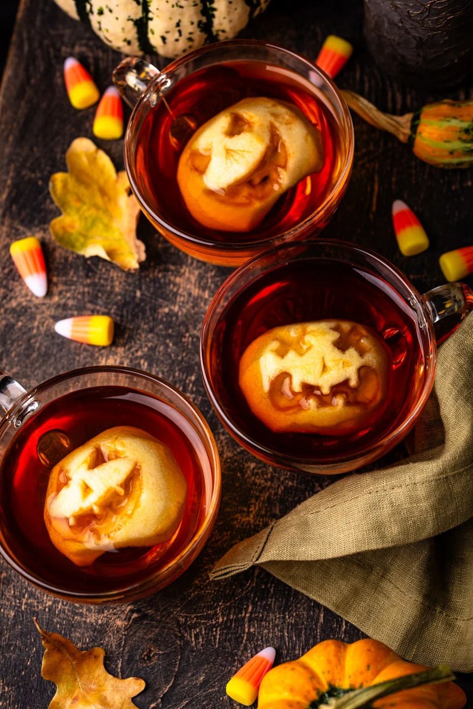 960x1439 The Secret To Throwing A Scary Good Halloween Bash