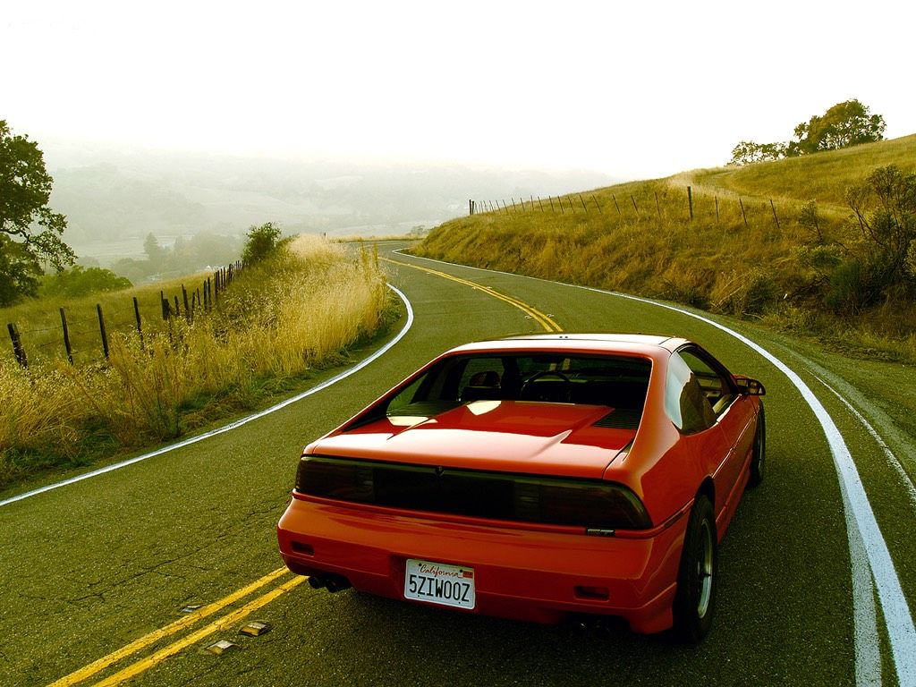1024x768 Pontiac Fiero: The “Cheaper Corvette” Project that Lasted 20 Years