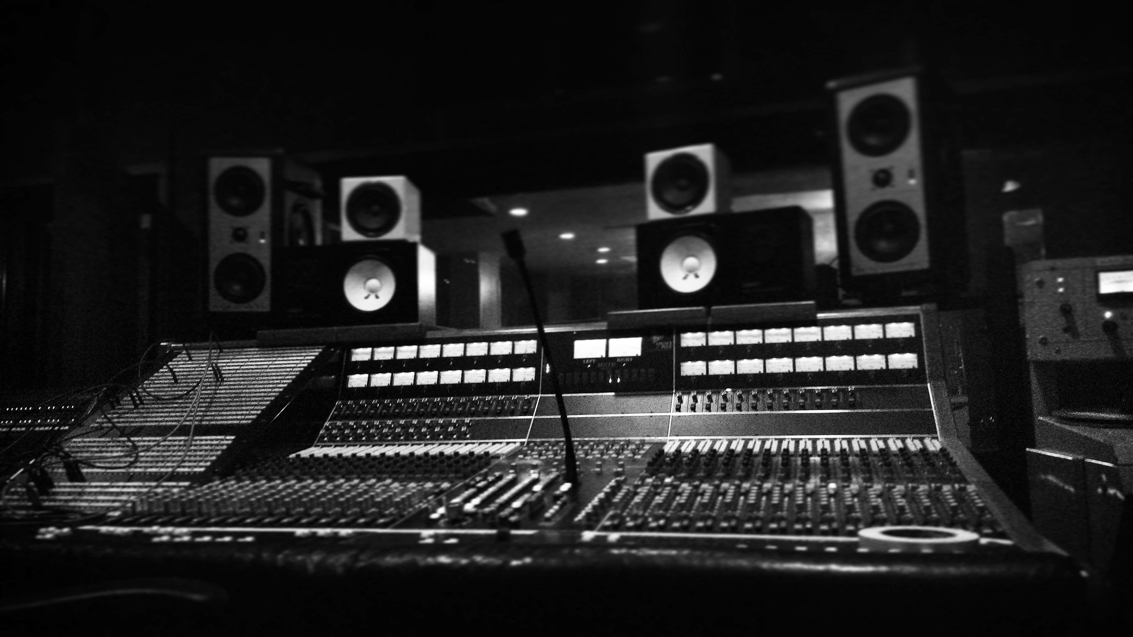 3840x2160 Mixer 4k Wallpaper