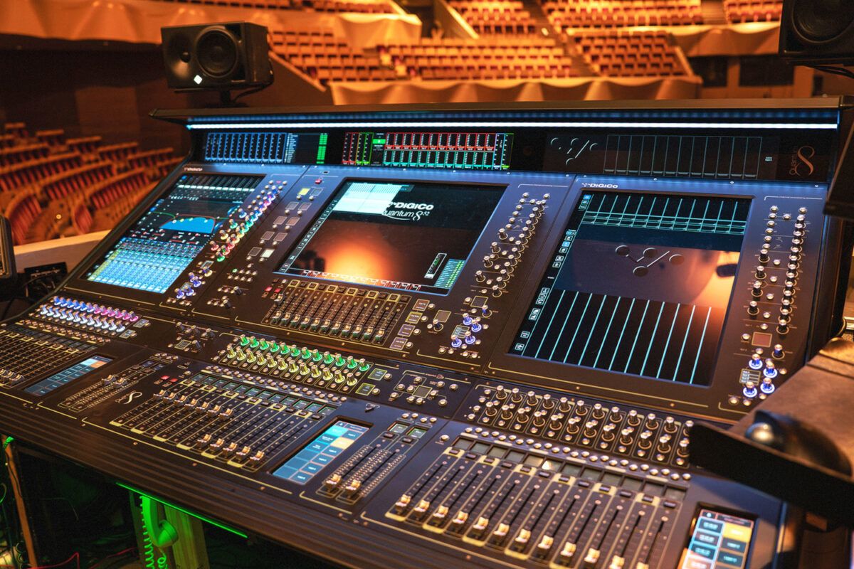 1200x800 Colorado Symphony Performs DiGiCo Reprise with Quantum 852 Console