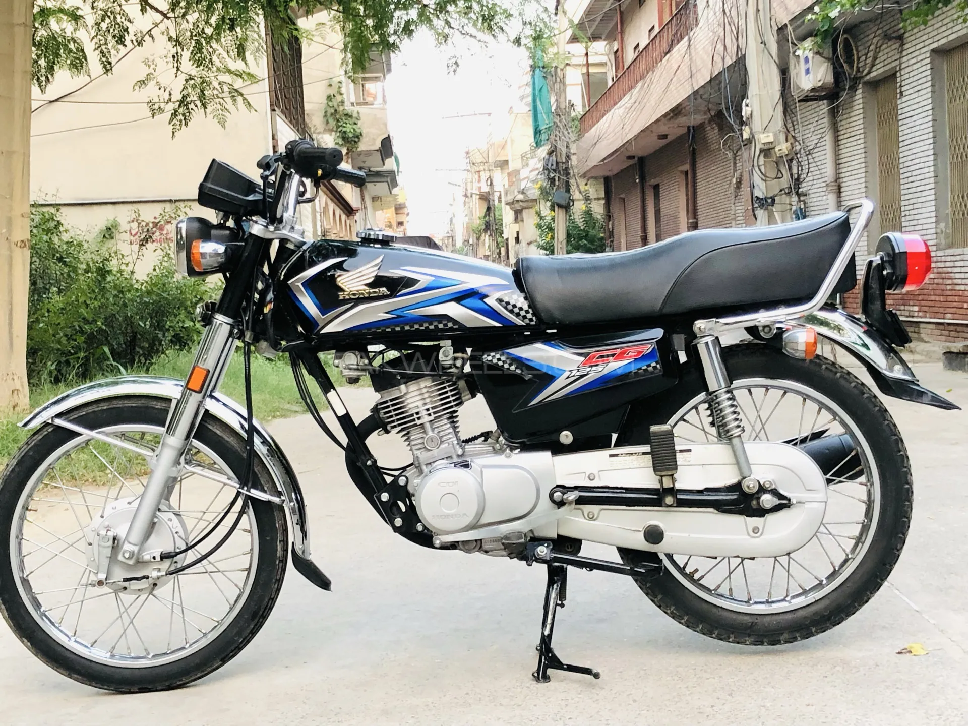 1920x1440 Used Honda CG 125 2024 Bike in Lahore