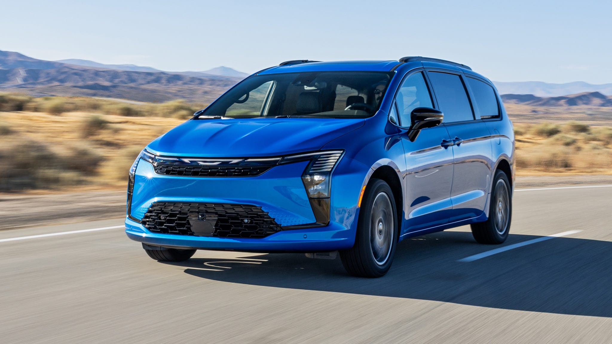 2048x1152 Chrysler Pacifica COTY Review: No News Is Good News?