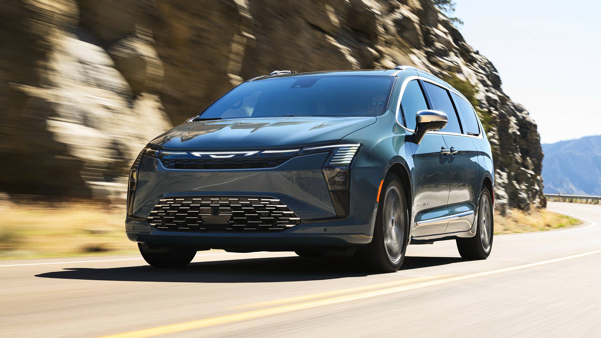 1920x1080 Chrysler Pacifica Arrives With New Look, Updated Tech, and New Pricing