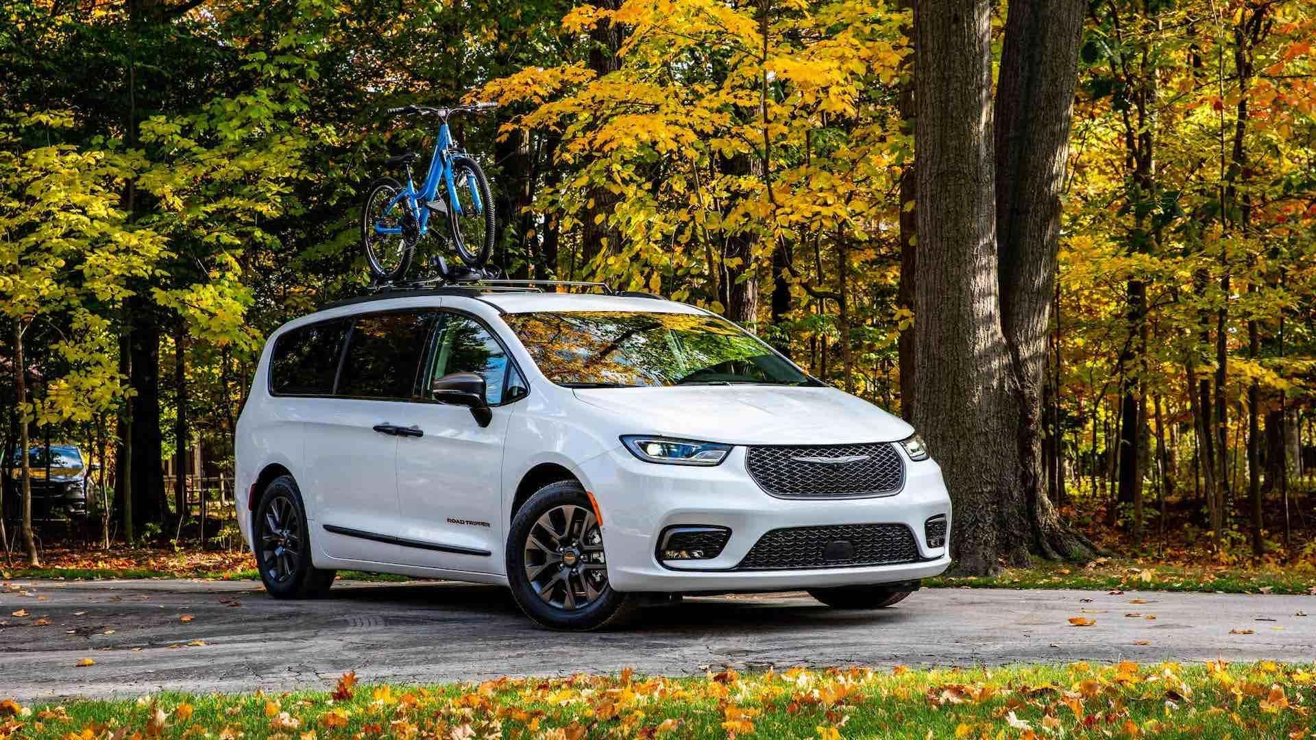 1920x1080 Chrysler Pacifica in Shreveport, LA. Hebert's T&C