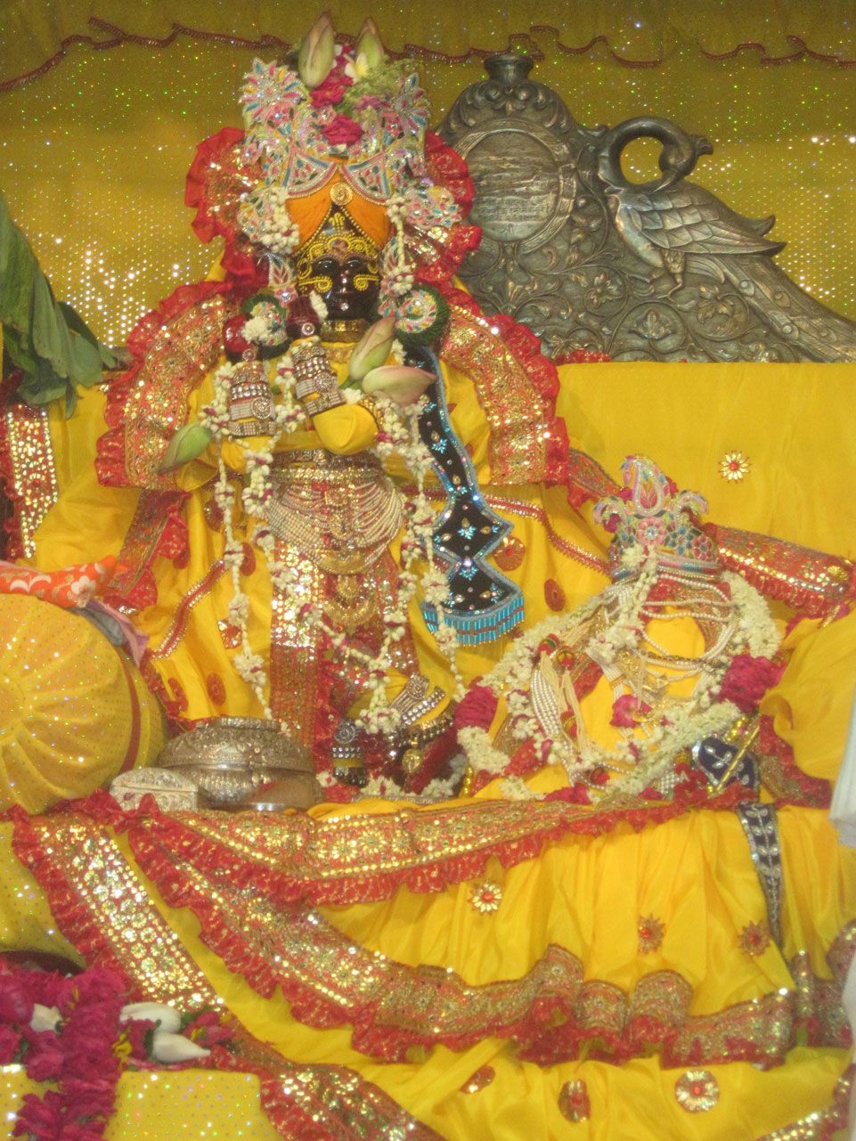 961x1281 Free Radha Krishna Darshan Wallpaper Downloads