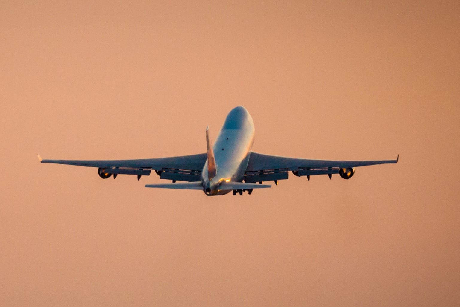 1537x1029 IATA warns 1.2bn in airline revenues remain blocked worldwide
