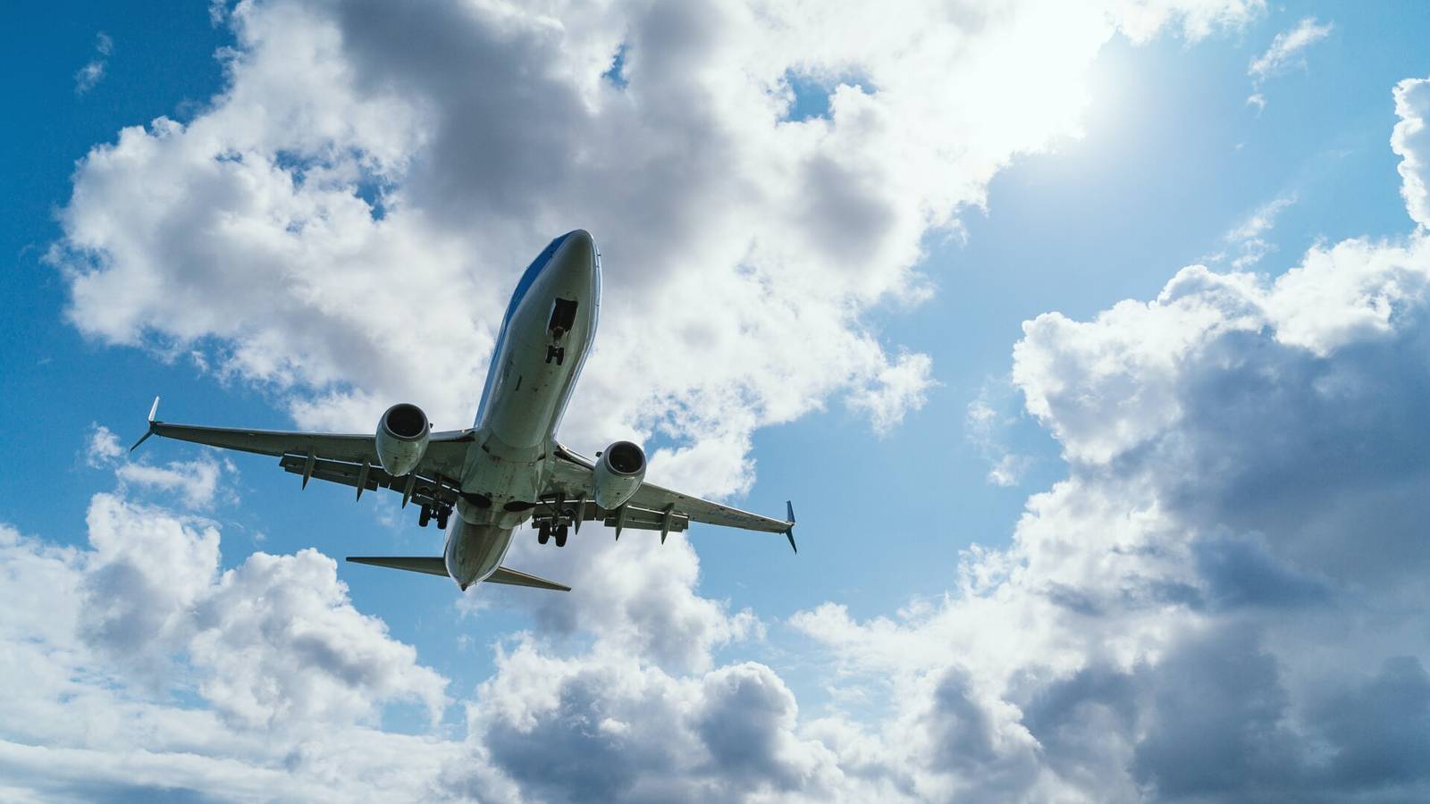 1600x900 Why The FAA And IATA Are Worried About 5G Affecting Planes