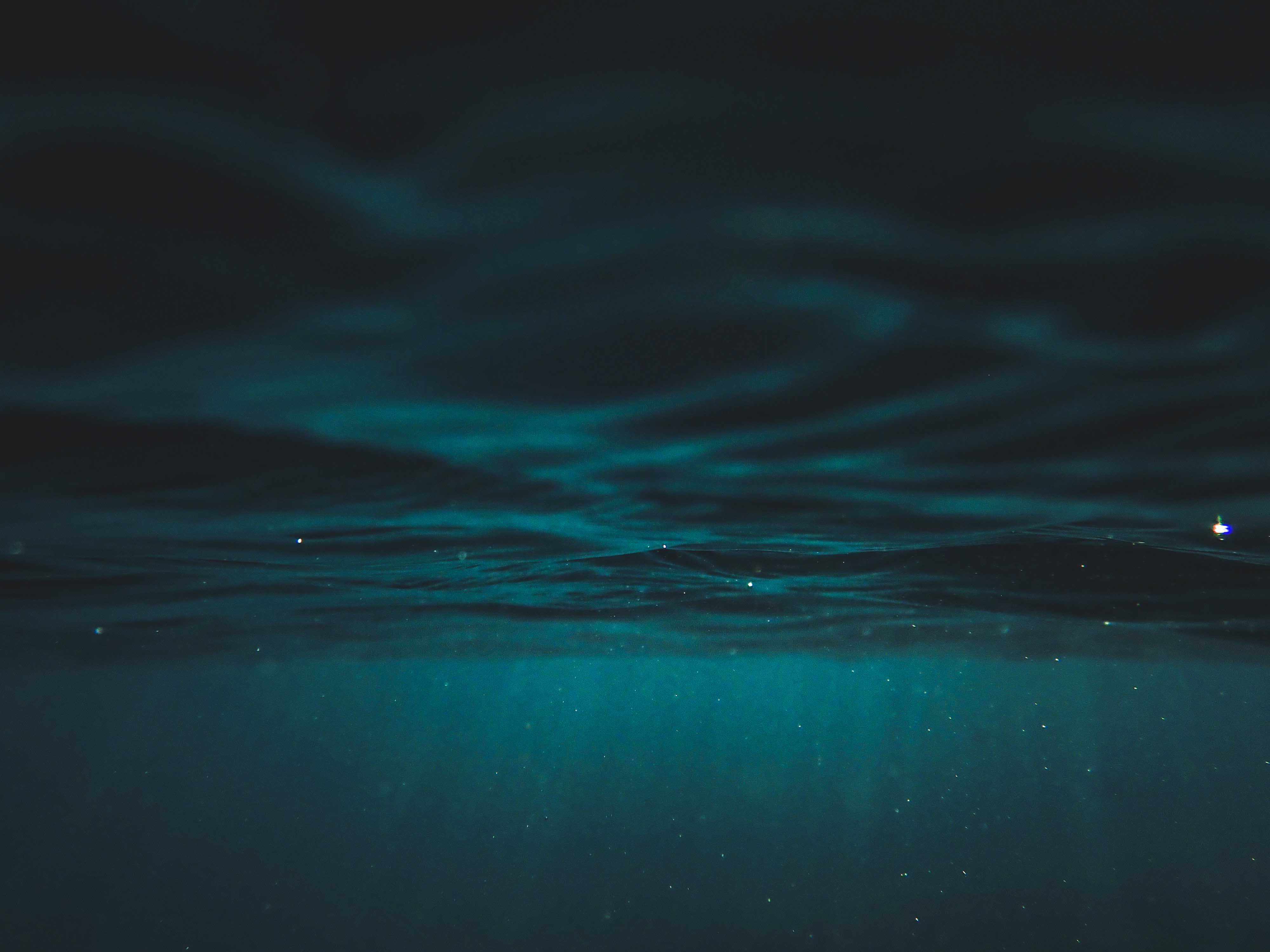 4000x3000 Underwater Shot of the Sea · Free